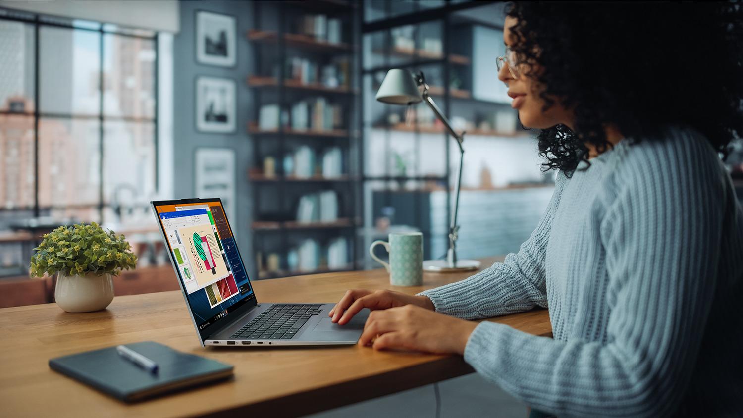 How Small Businesses Can Score Big with AI Technology this Holiday